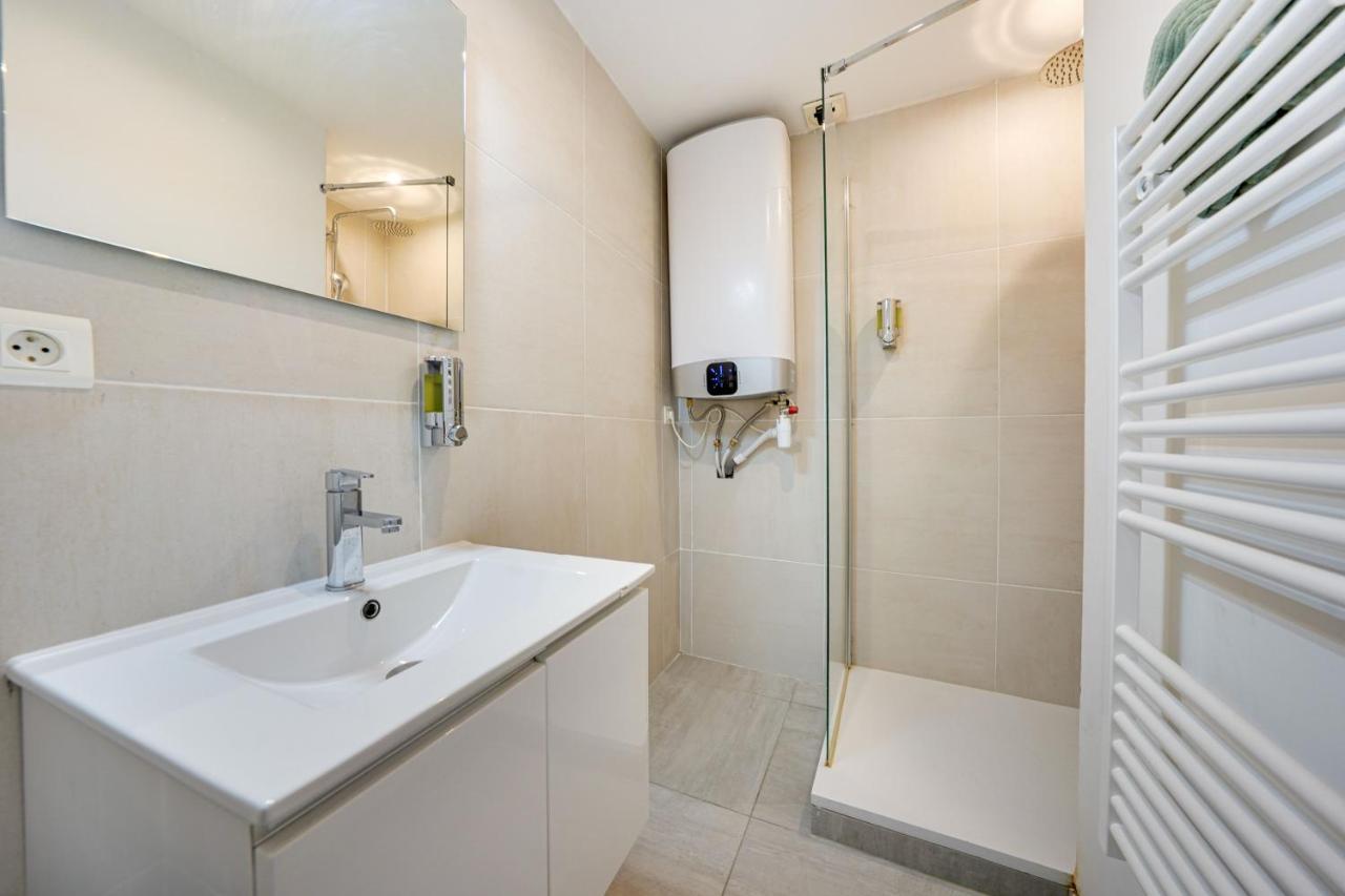 Central Avignon Netflix Nespresso Wifi Appart Hôtel Avignon Extérieur photo